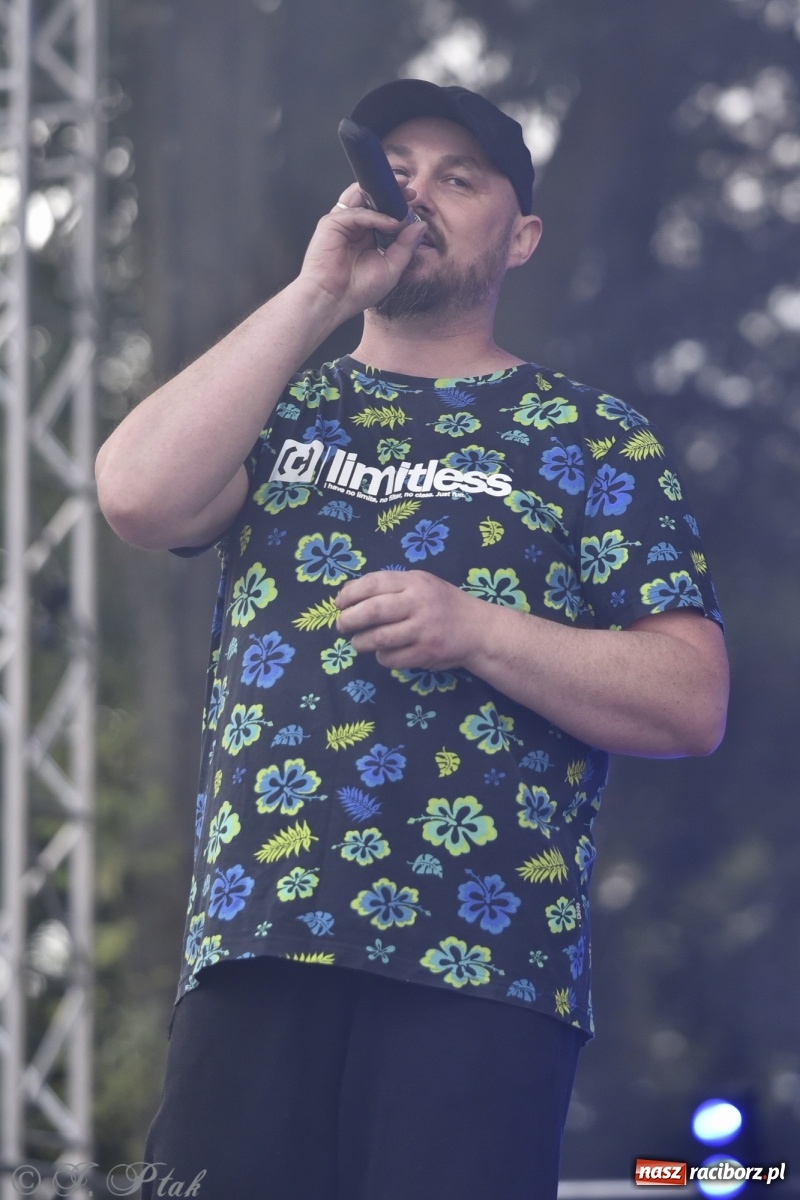 Zdjęcie w galerii na portalu naszraciborz.pl: Koncert z okazji 10-lecia zespołu BARTNICKY za nami wiadomości z regionu