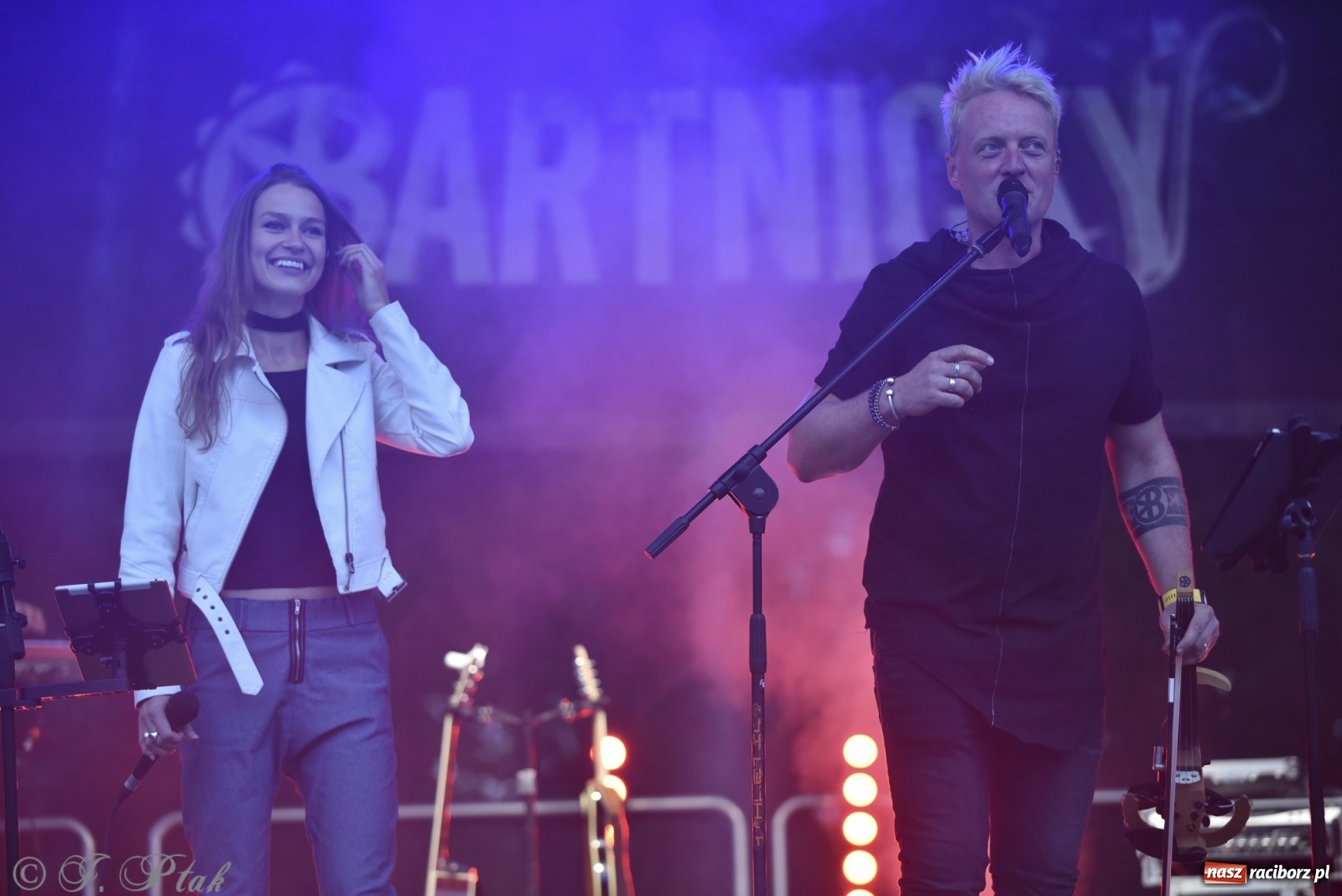 Zdjęcie w galerii na portalu naszraciborz.pl: Koncert z okazji 10-lecia zespołu BARTNICKY za nami wiadomości z regionu