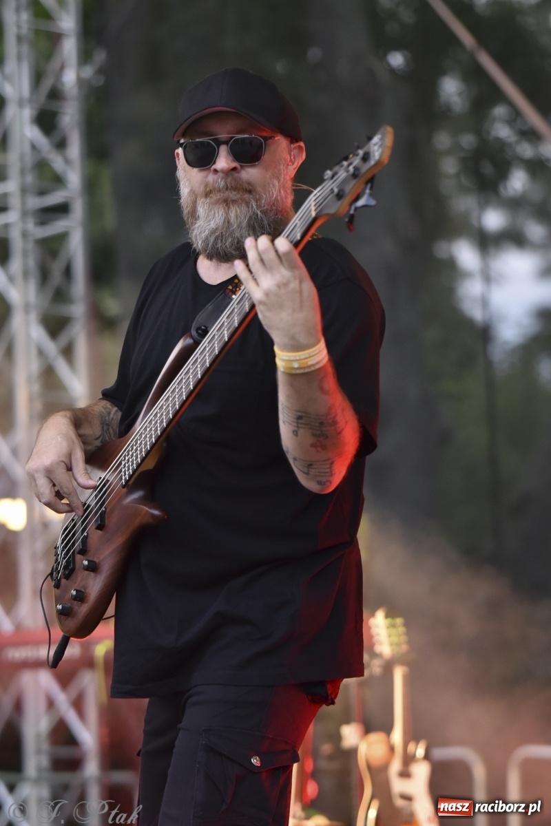 Zdjęcie w galerii na portalu naszraciborz.pl: Koncert z okazji 10-lecia zespołu BARTNICKY za nami wiadomości z regionu