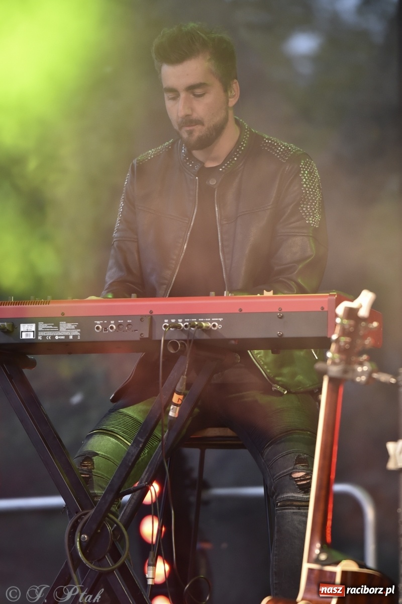 Zdjęcie w galerii na portalu naszraciborz.pl: Koncert z okazji 10-lecia zespołu BARTNICKY za nami wiadomości z regionu