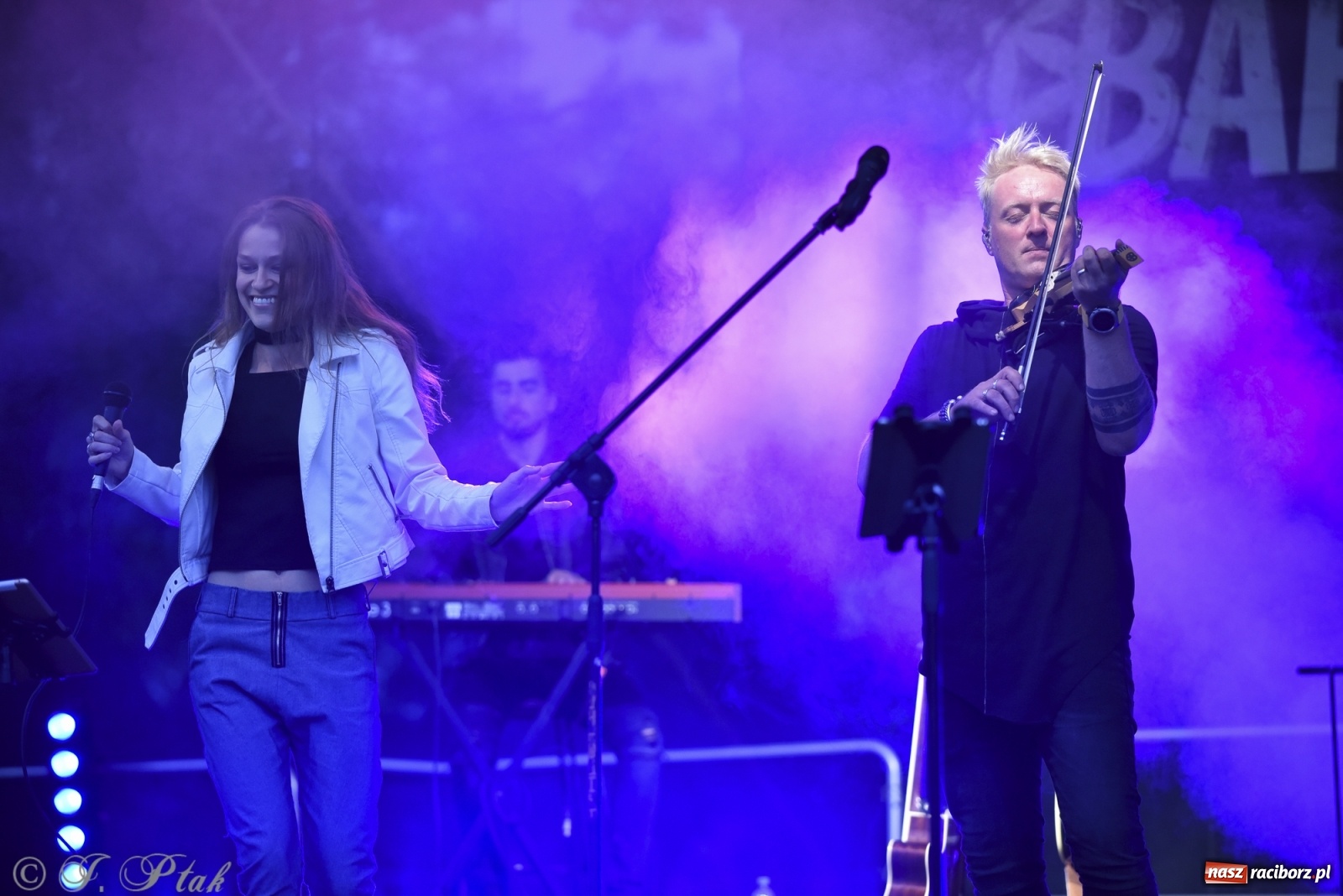 Zdjęcie w galerii na portalu naszraciborz.pl: Koncert z okazji 10-lecia zespołu BARTNICKY za nami wiadomości z regionu