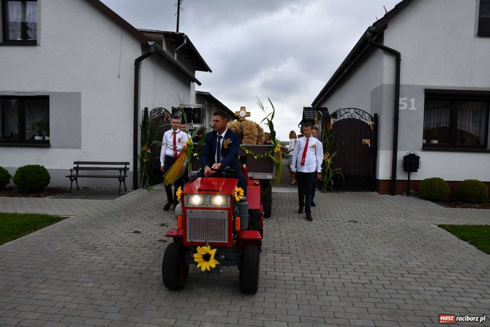 Zdjęcie w galerii na portalu naszraciborz.pl: W Cyprzanowie dziś dożynki [FOTO i WIDEO] wiadomości z regionu