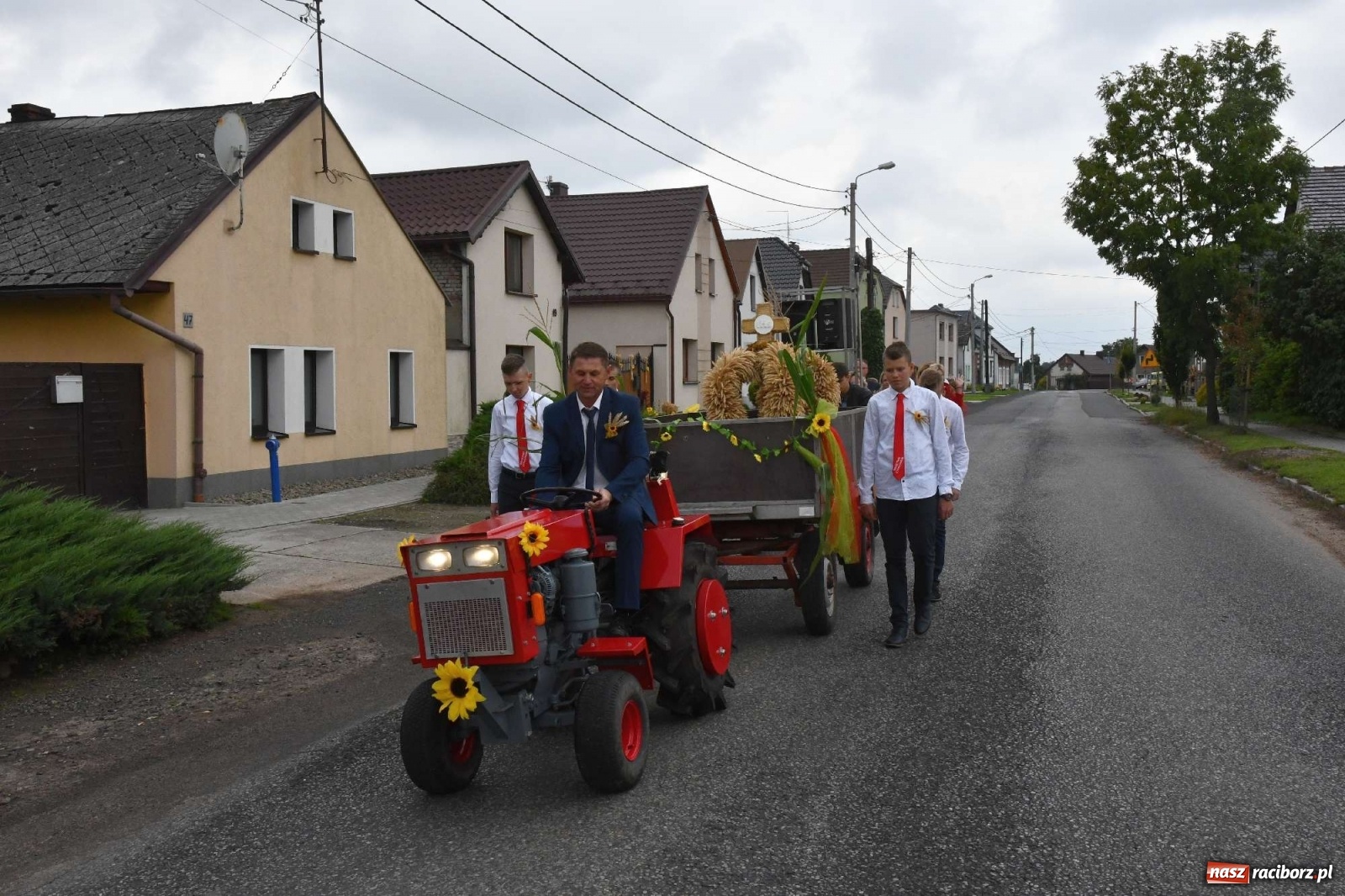 Zdjęcie w galerii na portalu naszraciborz.pl: W Cyprzanowie dziś dożynki [FOTO i WIDEO] wiadomości z regionu