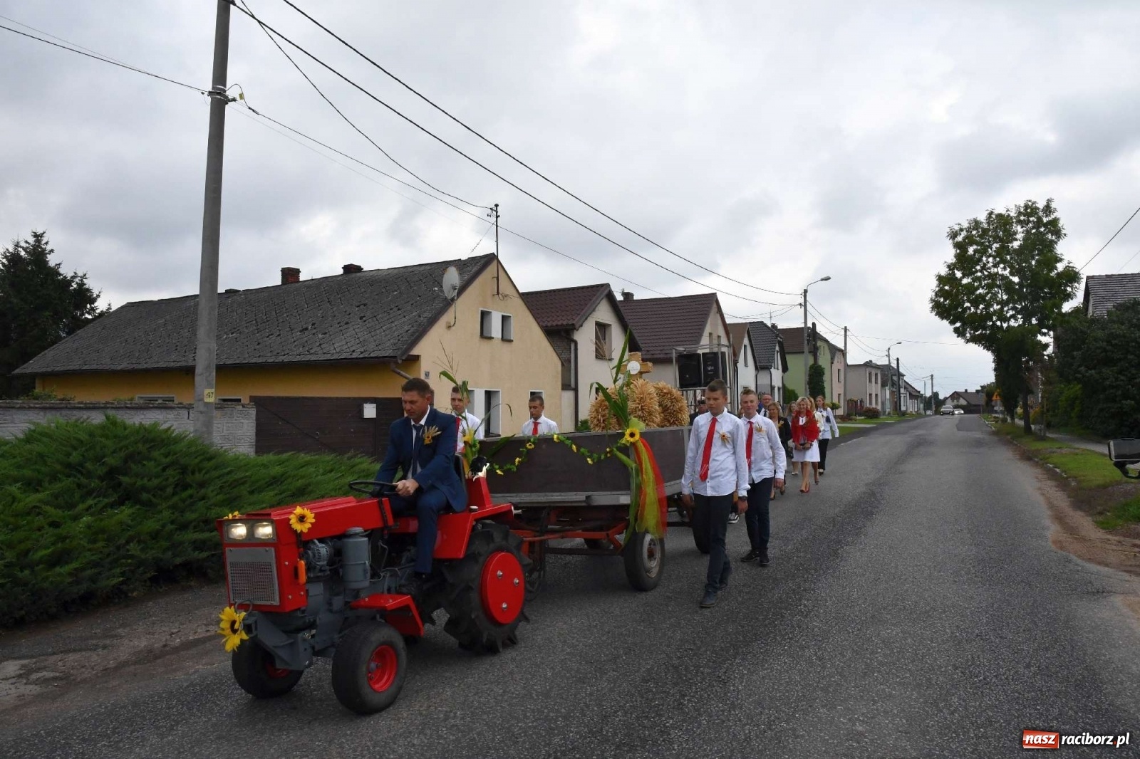 Zdjęcie w galerii na portalu naszraciborz.pl: W Cyprzanowie dziś dożynki [FOTO i WIDEO] wiadomości z regionu