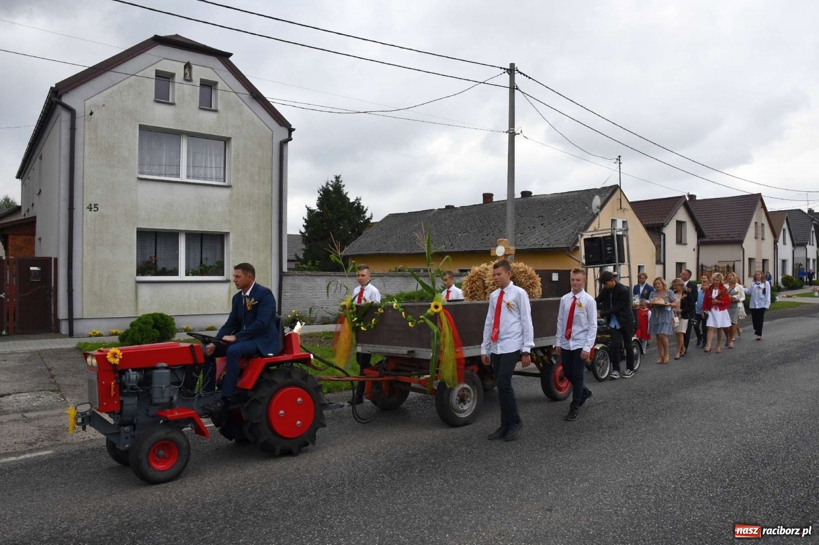 Zdjęcie w galerii na portalu naszraciborz.pl: W Cyprzanowie dziś dożynki [FOTO i WIDEO] wiadomości z regionu