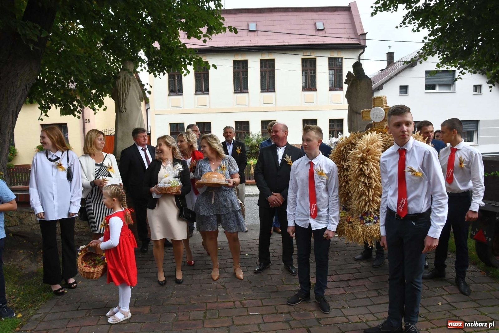 Zdjęcie w galerii na portalu naszraciborz.pl: W Cyprzanowie dziś dożynki [FOTO i WIDEO] wiadomości z regionu