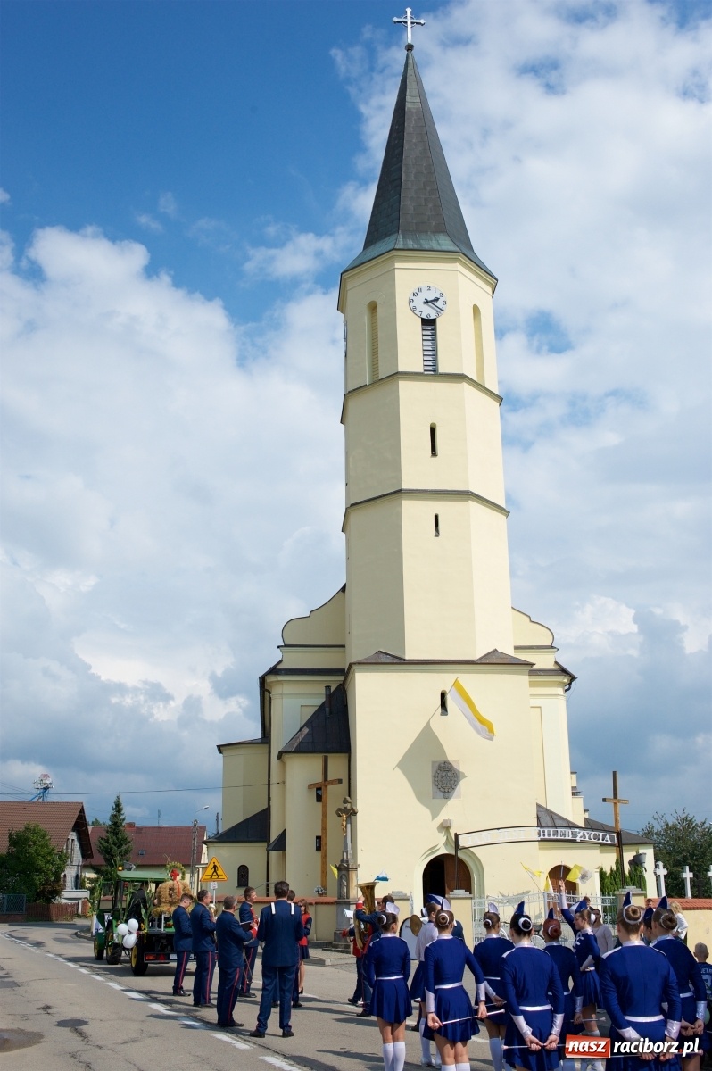 Zdjęcie w galerii na portalu naszraciborz.pl: Wody mamy dużo! Dożynki w Krzyżanowicach 2021 wiadomości z regionu