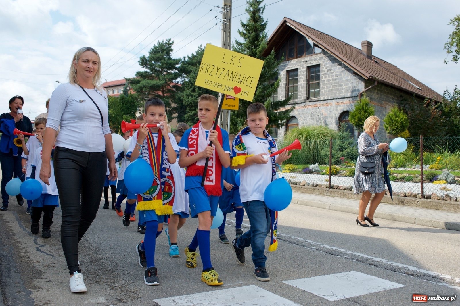 Zdjęcie w galerii na portalu naszraciborz.pl: Wody mamy dużo! Dożynki w Krzyżanowicach 2021 wiadomości z regionu