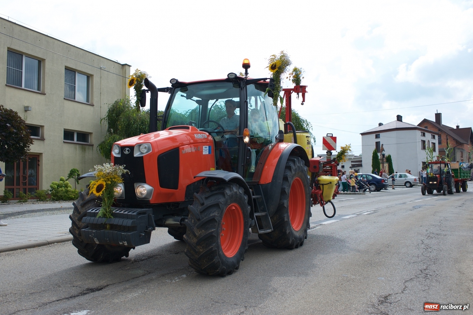 Zdjęcie w galerii na portalu naszraciborz.pl: Wody mamy dużo! Dożynki w Krzyżanowicach 2021 wiadomości z regionu