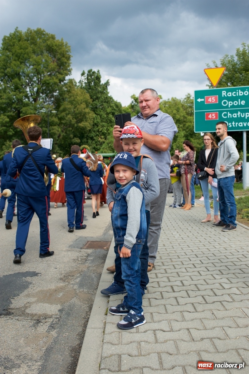 Zdjęcie w galerii na portalu naszraciborz.pl: Wody mamy dużo! Dożynki w Krzyżanowicach 2021 wiadomości z regionu