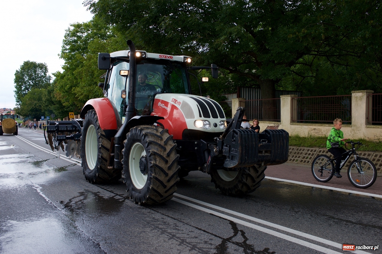 Zdjęcie w galerii na portalu naszraciborz.pl: Wody mamy dużo! Dożynki w Krzyżanowicach 2021 wiadomości z regionu