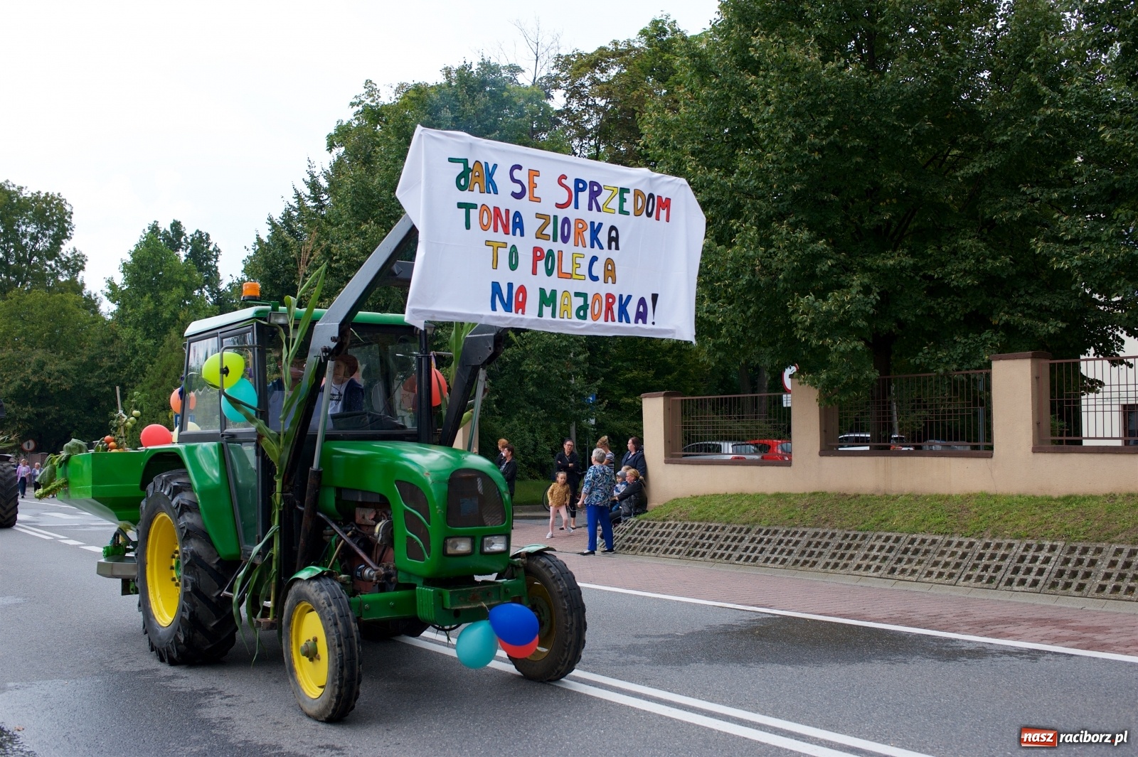 Zdjęcie w galerii na portalu naszraciborz.pl: Wody mamy dużo! Dożynki w Krzyżanowicach 2021 wiadomości z regionu