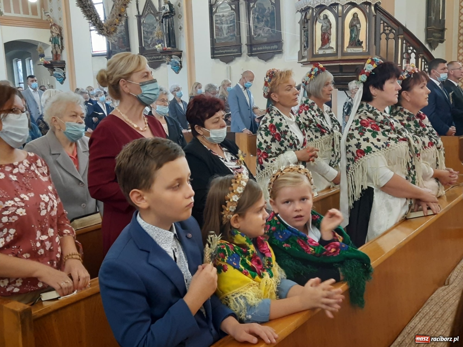 Zdjęcie w galerii na portalu naszraciborz.pl: W Rudniku dziękowali za plony wiadomości z regionu