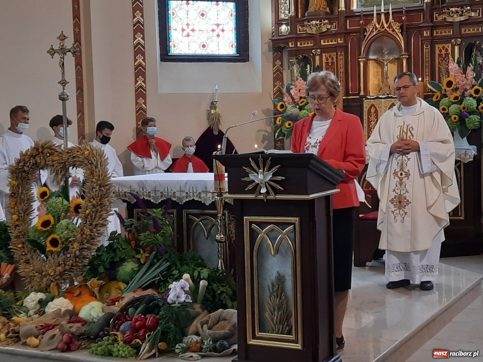 Zdjęcie w galerii na portalu naszraciborz.pl: W Rudniku dziękowali za plony wiadomości z regionu