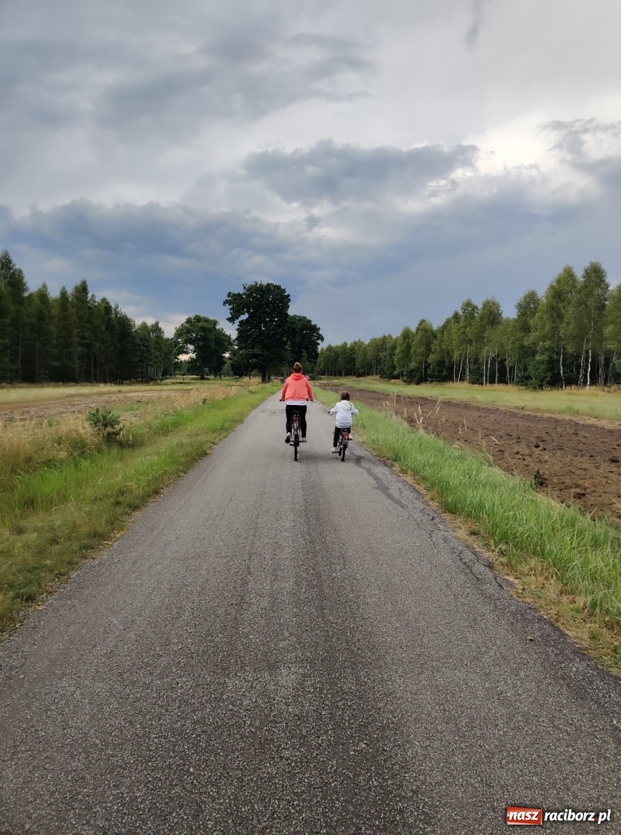Zdjęcie w galerii na portalu naszraciborz.pl: XXIII Rodzinny Rajd Rowerowy w Kuźni Raciborskiej za nami [FOTO] wiadomości z regionu