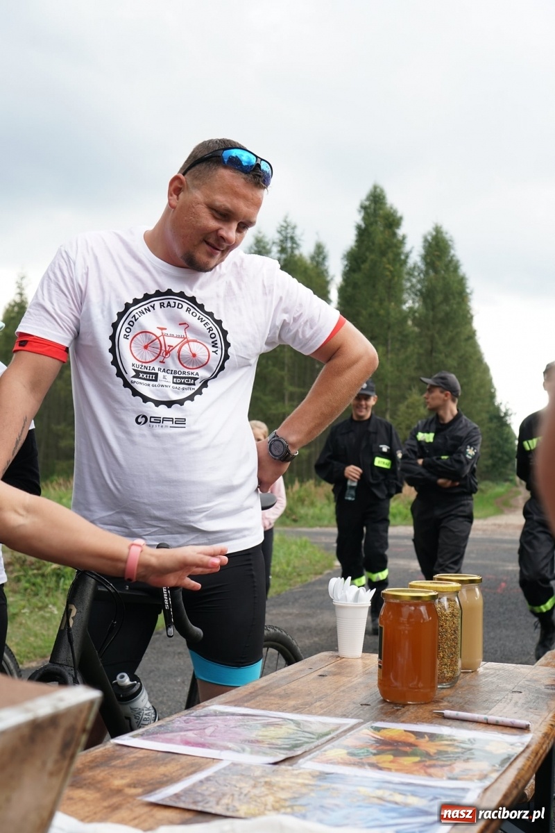 Zdjęcie w galerii na portalu naszraciborz.pl: XXIII Rodzinny Rajd Rowerowy w Kuźni Raciborskiej za nami [FOTO] wiadomości z regionu