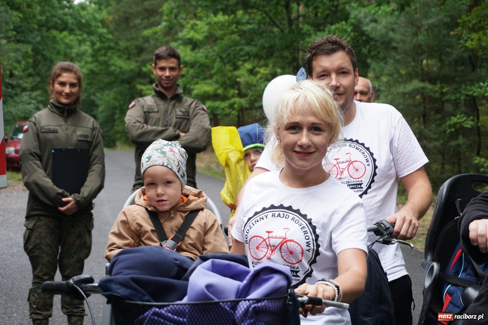 Zdjęcie w galerii na portalu naszraciborz.pl: XXIII Rodzinny Rajd Rowerowy w Kuźni Raciborskiej za nami [FOTO] wiadomości z regionu