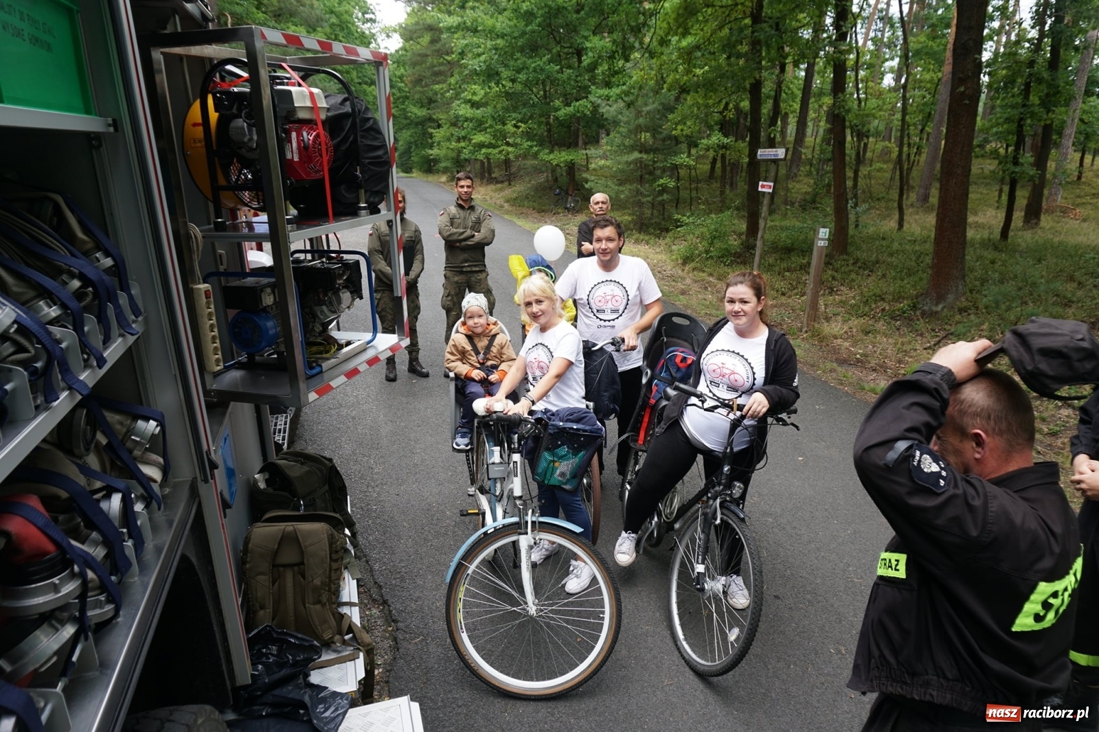 Zdjęcie w galerii na portalu naszraciborz.pl: XXIII Rodzinny Rajd Rowerowy w Kuźni Raciborskiej za nami [FOTO] wiadomości z regionu