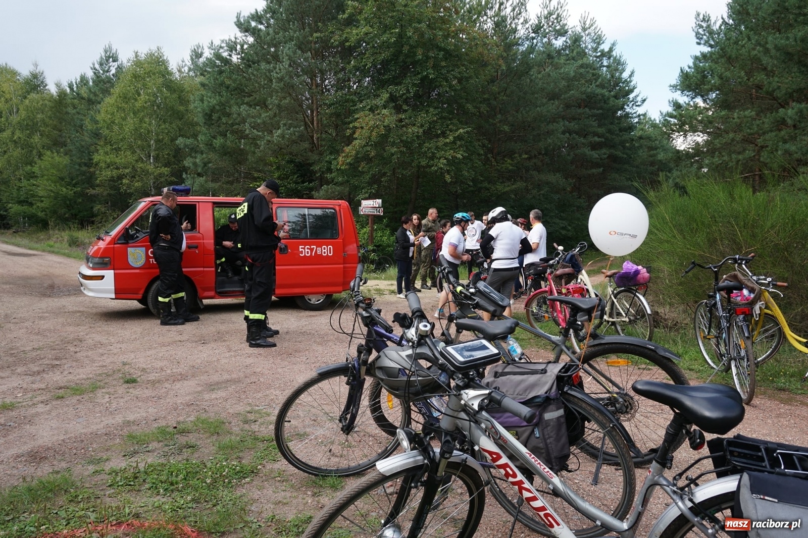 Zdjęcie w galerii na portalu naszraciborz.pl: XXIII Rodzinny Rajd Rowerowy w Kuźni Raciborskiej za nami [FOTO] wiadomości z regionu