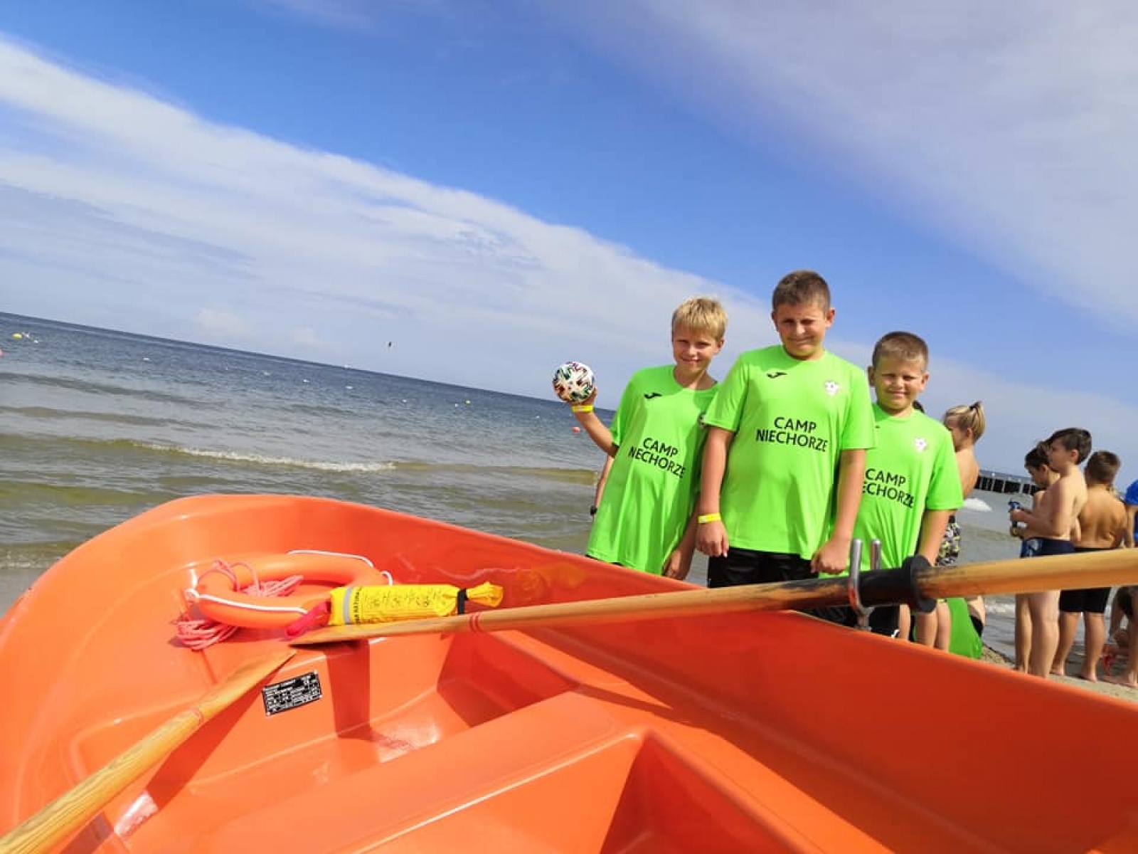 Zdjęcie w galerii na portalu naszraciborz.pl: Młodzi piłkarze LKS Tworków na obozie w Niechorzu [FOTO] wiadomości z regionu