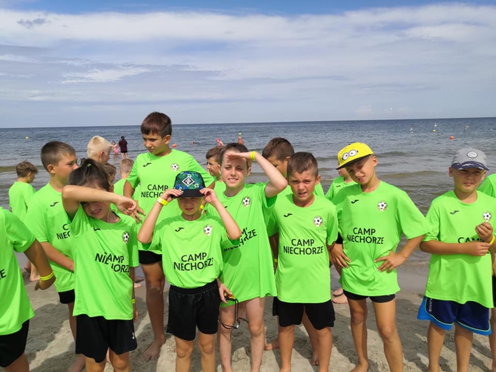 Zdjęcie w galerii na portalu naszraciborz.pl: Młodzi piłkarze LKS Tworków na obozie w Niechorzu [FOTO] wiadomości z regionu