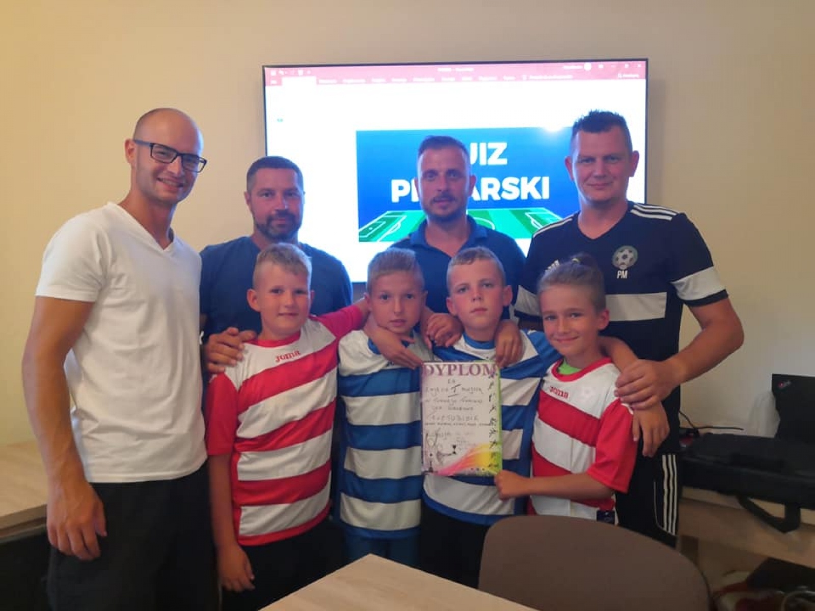 Zdjęcie w galerii na portalu naszraciborz.pl: Młodzi piłkarze LKS Tworków na obozie w Niechorzu [FOTO] wiadomości z regionu