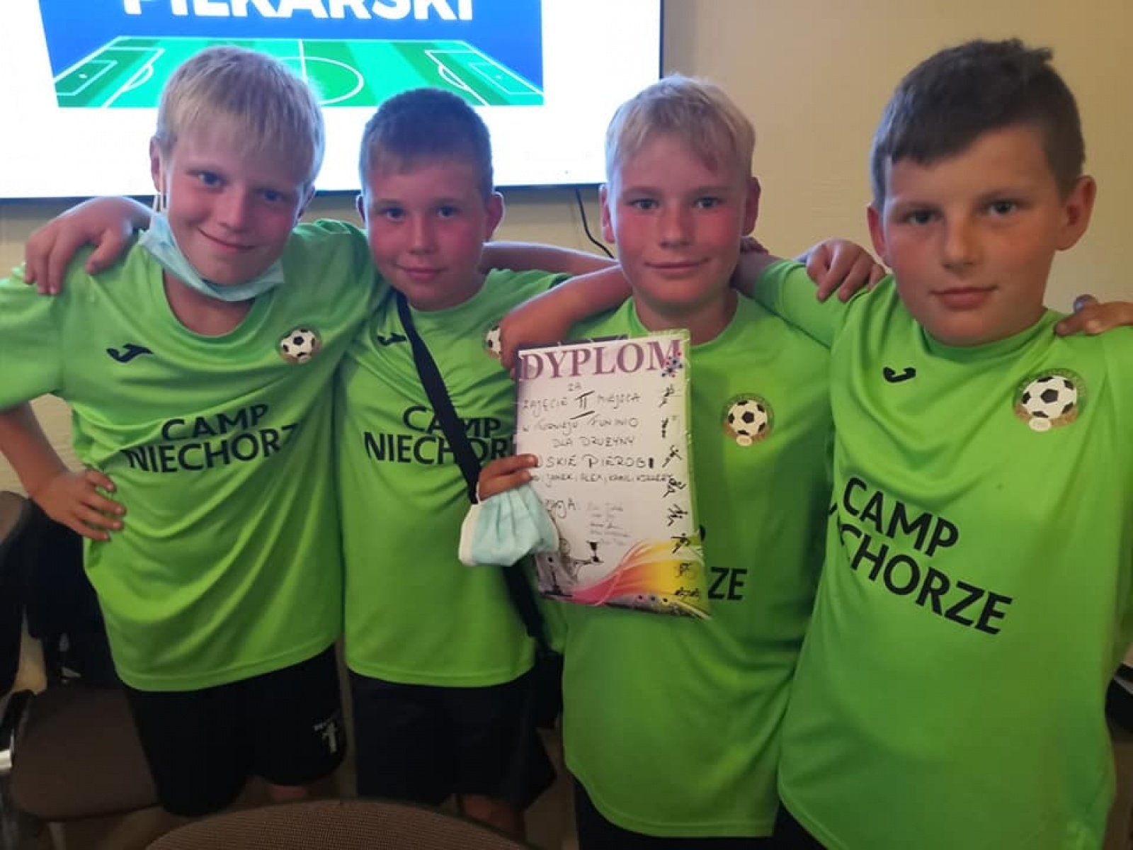 Zdjęcie w galerii na portalu naszraciborz.pl: Młodzi piłkarze LKS Tworków na obozie w Niechorzu [FOTO] wiadomości z regionu
