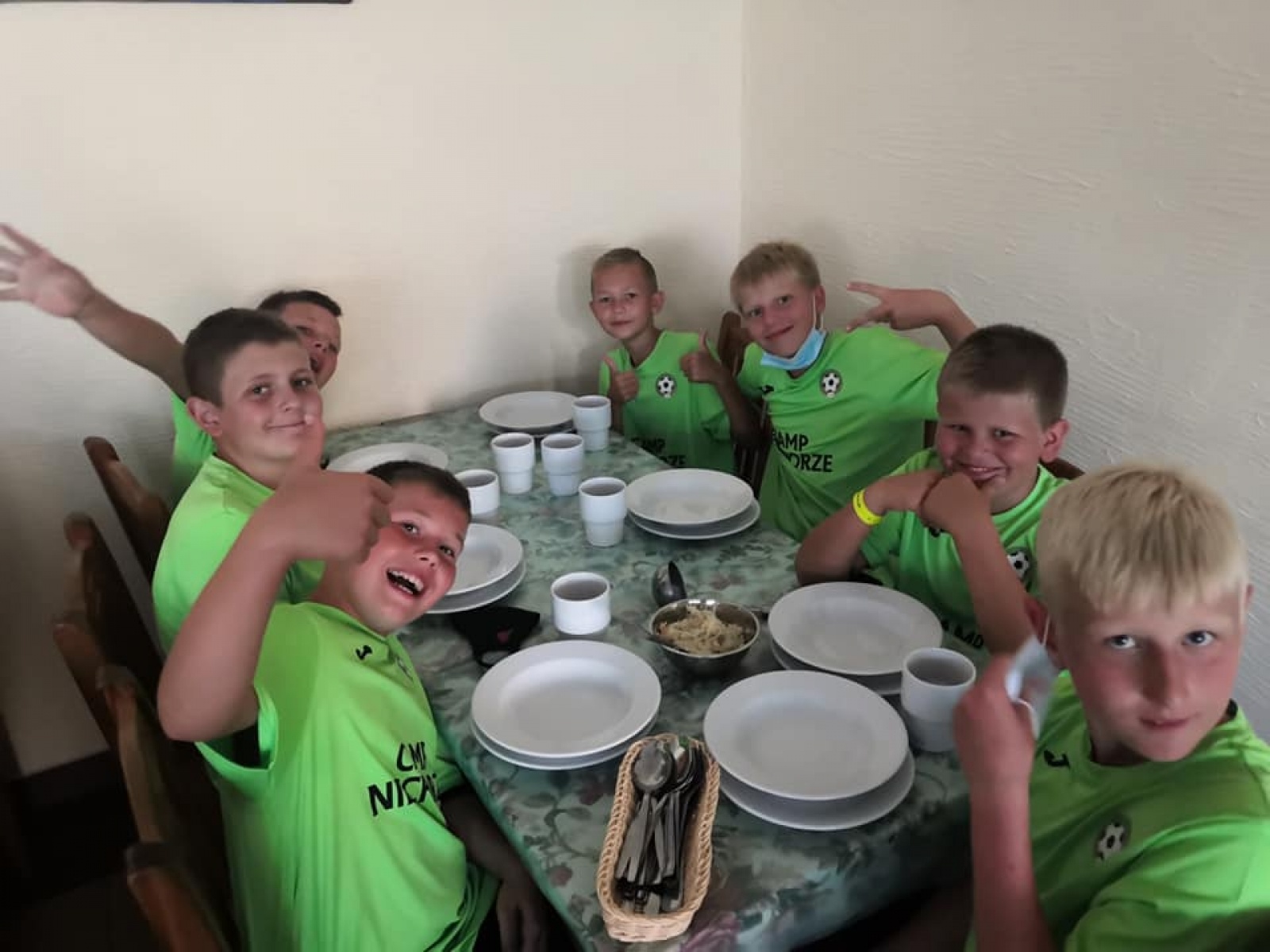 Zdjęcie w galerii na portalu naszraciborz.pl: Młodzi piłkarze LKS Tworków na obozie w Niechorzu [FOTO] wiadomości z regionu