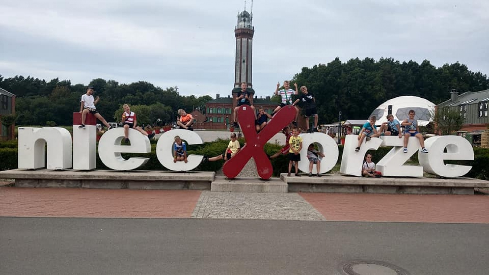 Zdjęcie w galerii na portalu naszraciborz.pl: Młodzi piłkarze LKS Tworków na obozie w Niechorzu [FOTO] wiadomości z regionu