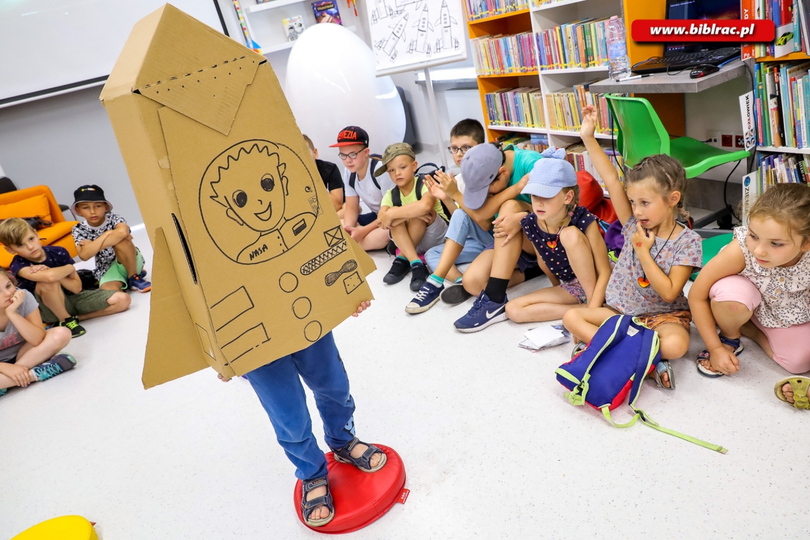 Zdjęcie w galerii na portalu naszraciborz.pl: Kosmiczne lato z biblioteką dobiegło końca [FOTO] wiadomości z regionu