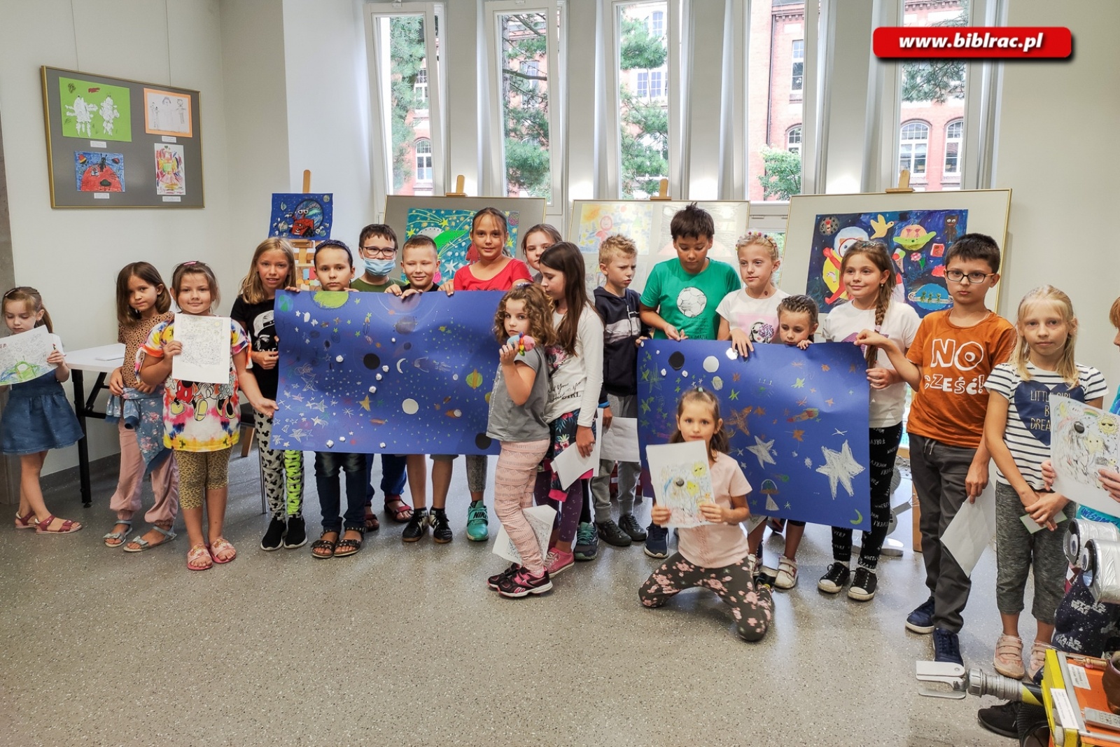 Zdjęcie w galerii na portalu naszraciborz.pl: Kosmiczne lato z biblioteką dobiegło końca [FOTO] wiadomości z regionu