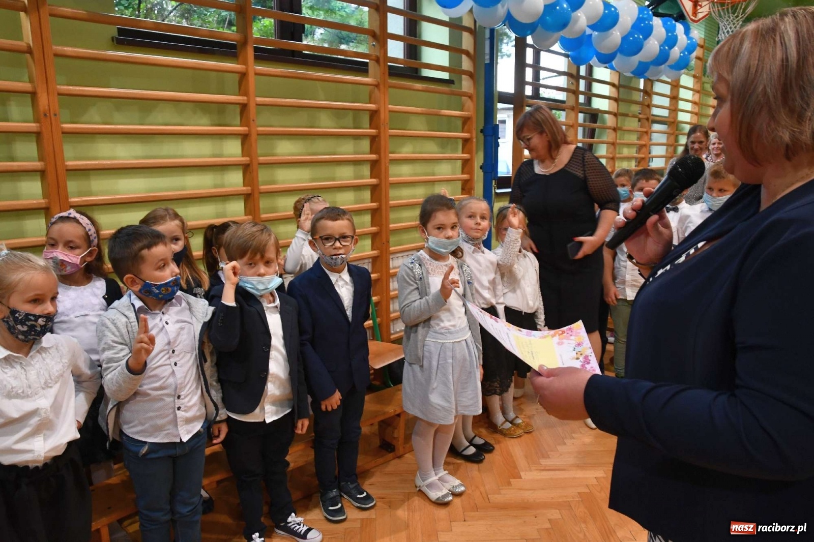 Zdjęcie w galerii na portalu naszraciborz.pl: Potrzeba inżynierów, a nie youtuberów. Miejska inauguracja roku szkolnego w Raciborzu-Brzeziu wiadomości z regionu