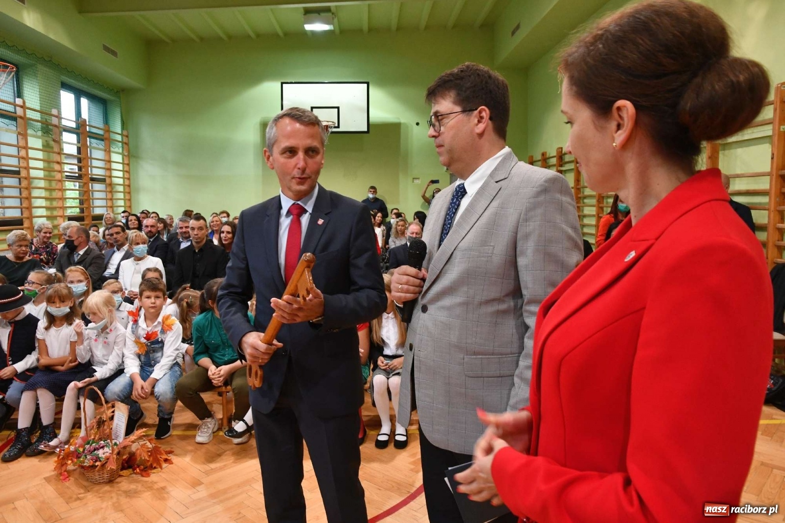 Zdjęcie w galerii na portalu naszraciborz.pl: Potrzeba inżynierów, a nie youtuberów. Miejska inauguracja roku szkolnego w Raciborzu-Brzeziu wiadomości z regionu