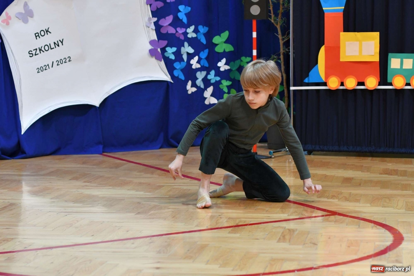 Zdjęcie w galerii na portalu naszraciborz.pl: Potrzeba inżynierów, a nie youtuberów. Miejska inauguracja roku szkolnego w Raciborzu-Brzeziu wiadomości z regionu