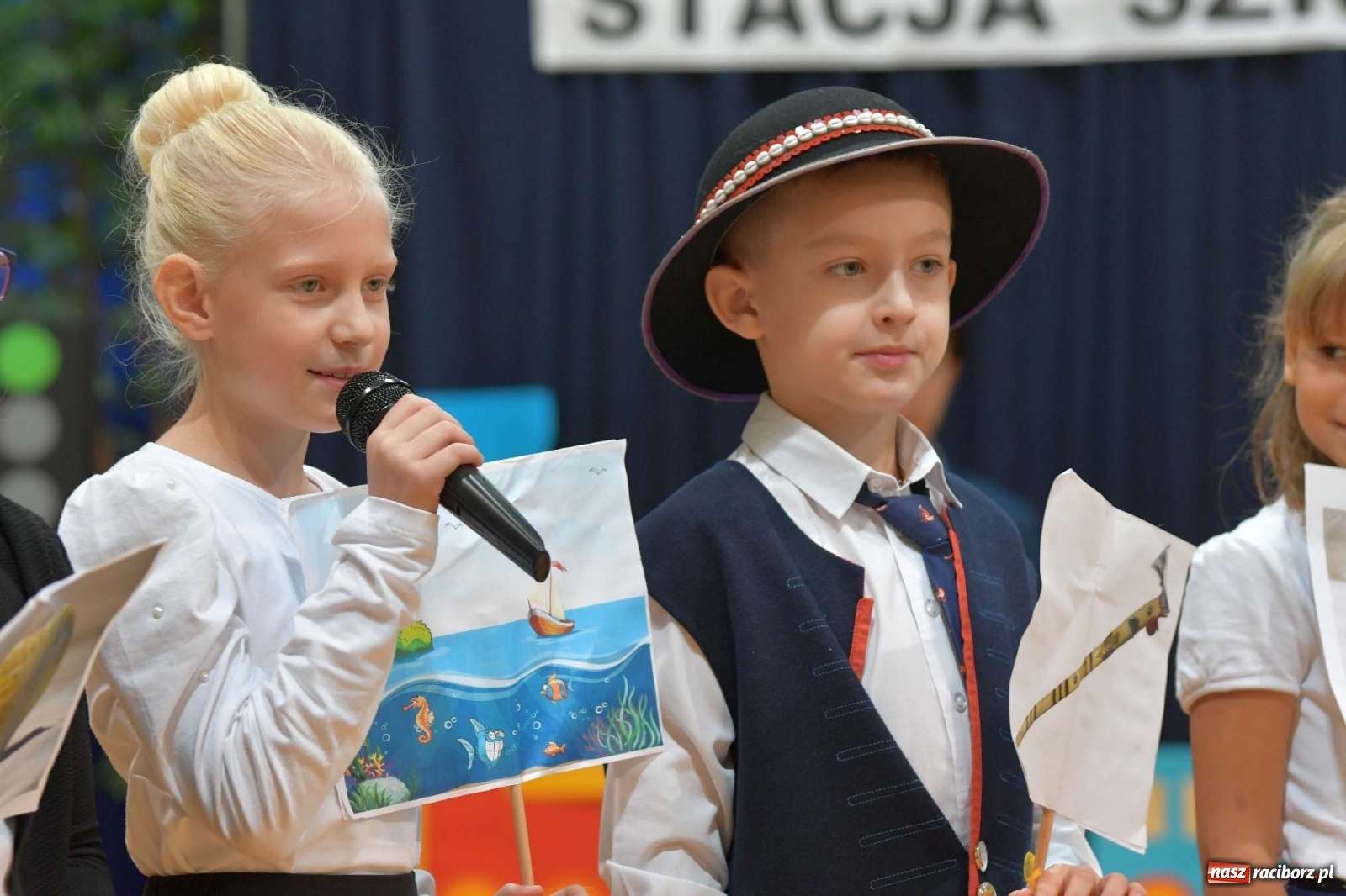 Zdjęcie w galerii na portalu naszraciborz.pl: Potrzeba inżynierów, a nie youtuberów. Miejska inauguracja roku szkolnego w Raciborzu-Brzeziu wiadomości z regionu