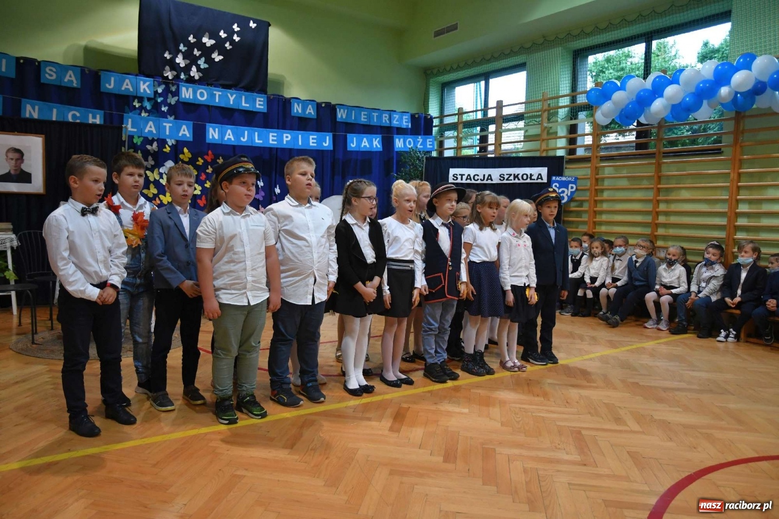 Zdjęcie w galerii na portalu naszraciborz.pl: Potrzeba inżynierów, a nie youtuberów. Miejska inauguracja roku szkolnego w Raciborzu-Brzeziu wiadomości z regionu