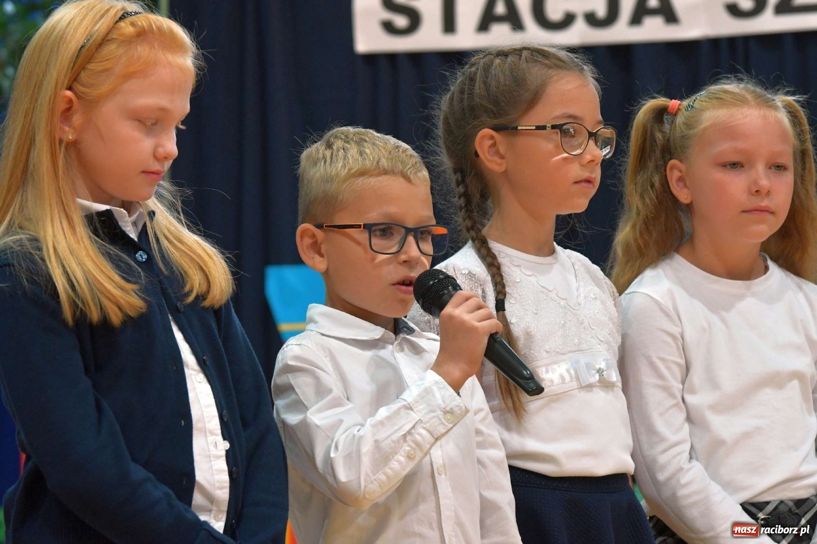 Zdjęcie w galerii na portalu naszraciborz.pl: Potrzeba inżynierów, a nie youtuberów. Miejska inauguracja roku szkolnego w Raciborzu-Brzeziu wiadomości z regionu