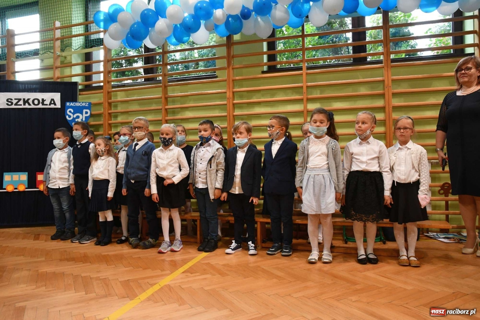 Zdjęcie w galerii na portalu naszraciborz.pl: Potrzeba inżynierów, a nie youtuberów. Miejska inauguracja roku szkolnego w Raciborzu-Brzeziu wiadomości z regionu