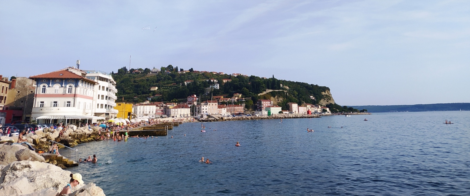 Zdjęcie w galerii na portalu naszraciborz.pl: Przyjaciele z Europy badają swoją międzywojenną historię wiadomości z regionu