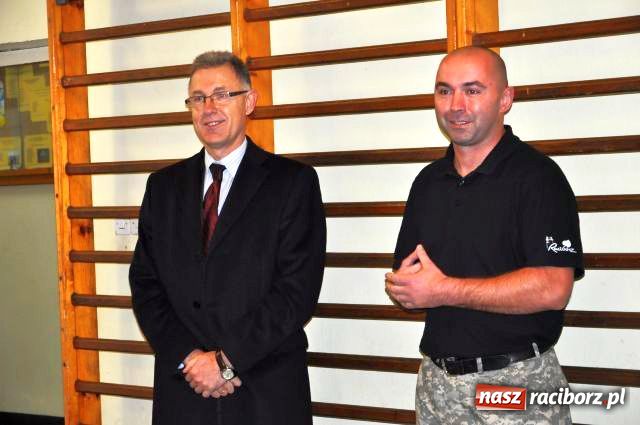 Zdjęcie w galerii na portalu naszraciborz.pl: Prezydent tylko obserwował wiadomości z regionu