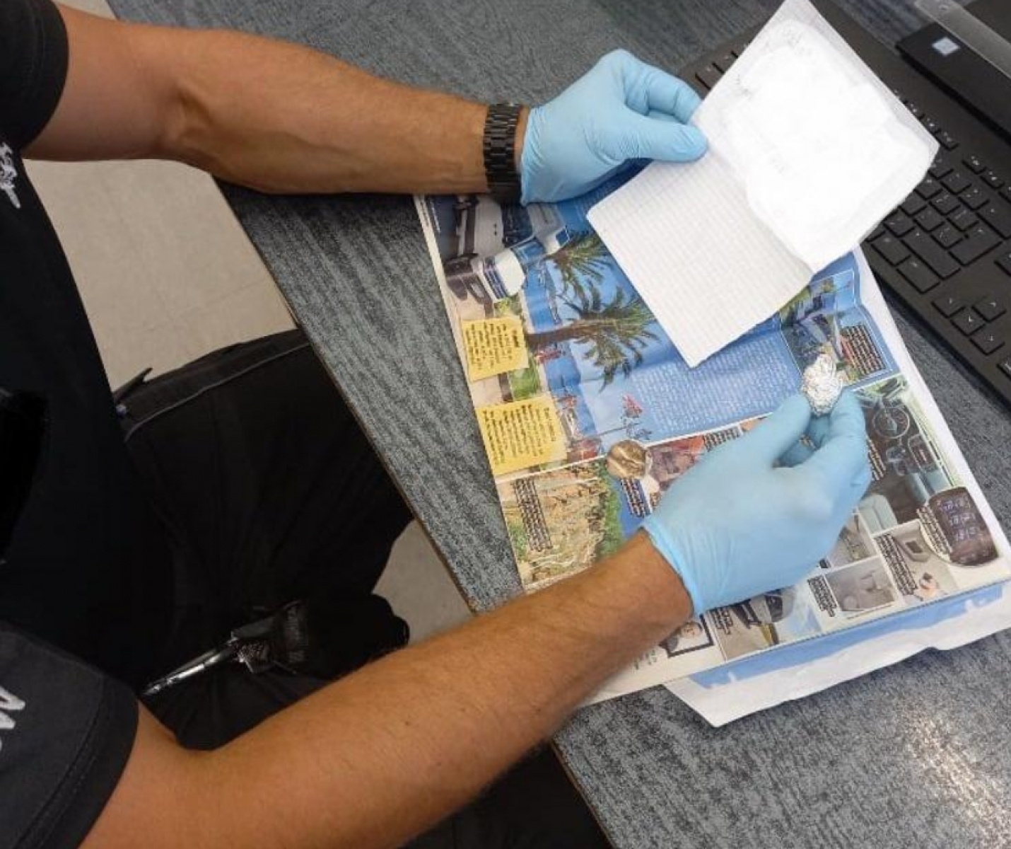 Zdjęcie w galerii na portalu naszraciborz.pl: Więzienny wychowawca zapobiegł przemytowi narkotyków wiadomości z regionu