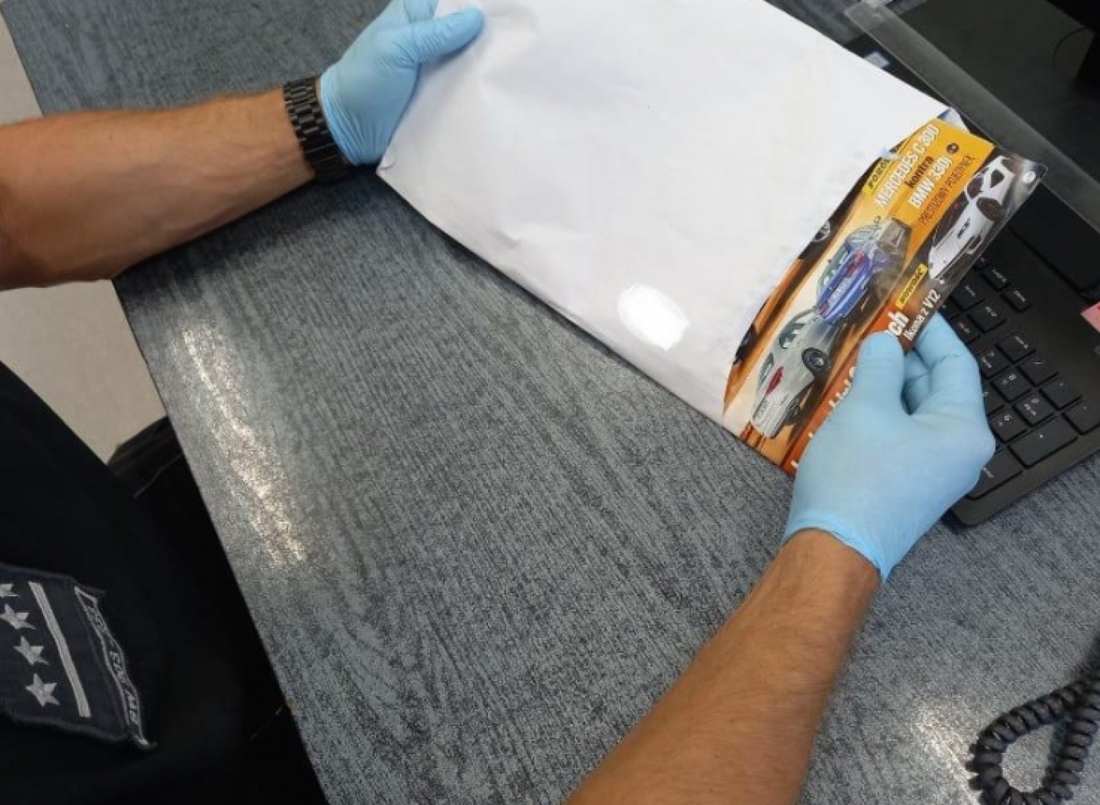 Zdjęcie w galerii na portalu naszraciborz.pl: Więzienny wychowawca zapobiegł przemytowi narkotyków wiadomości z regionu