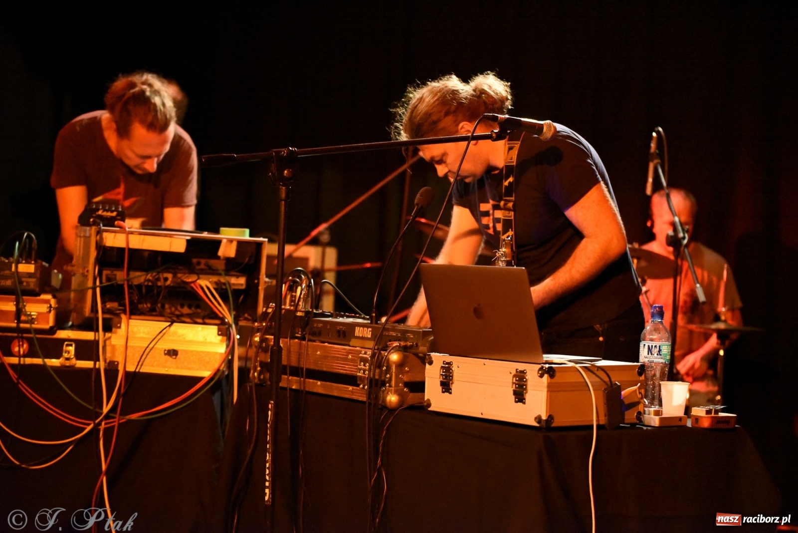 Zdjęcie w galerii na portalu naszraciborz.pl: The Band of Endless Noise. Koncert w Strzesze wiadomości z regionu