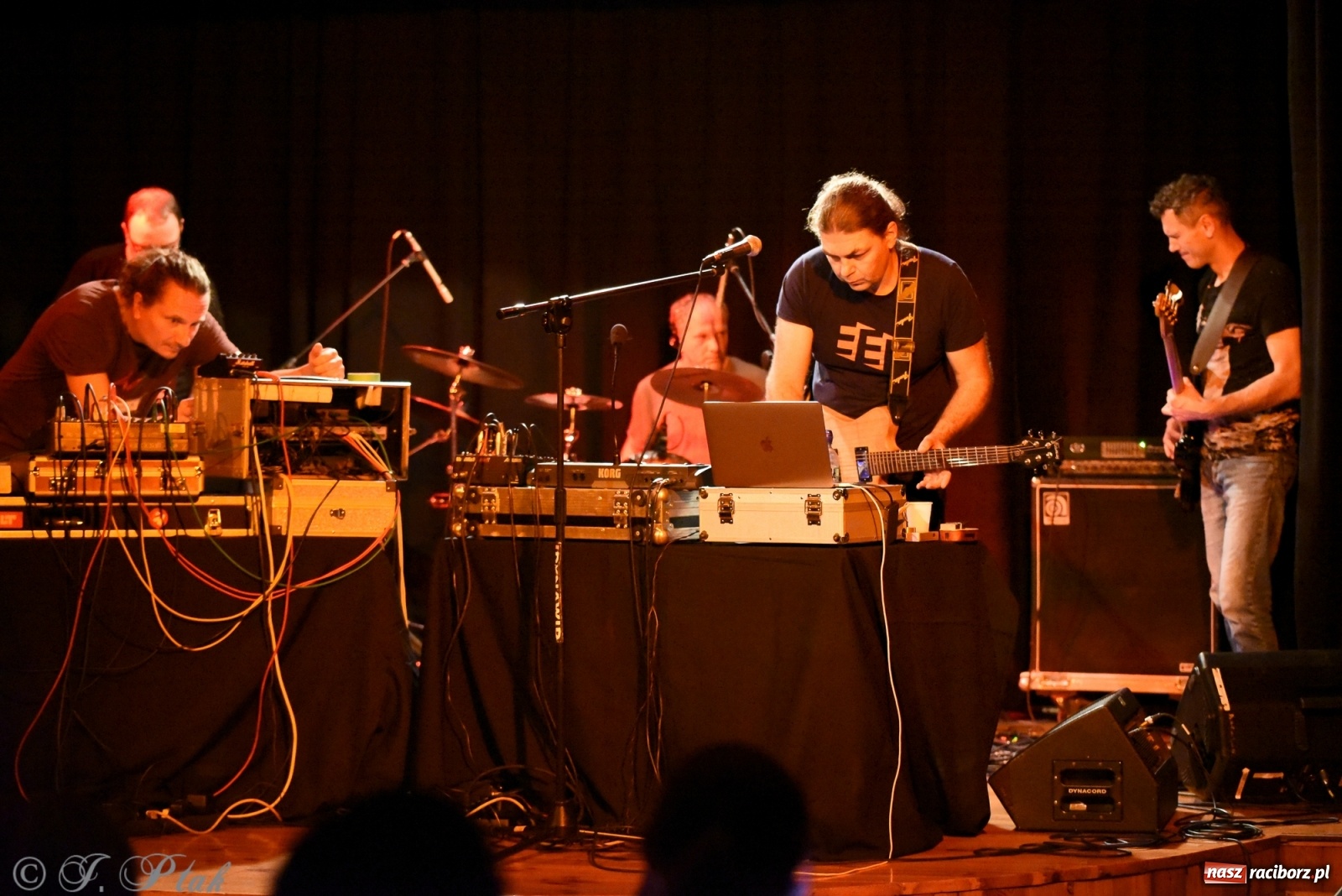 Zdjęcie w galerii na portalu naszraciborz.pl: The Band of Endless Noise. Koncert w Strzesze wiadomości z regionu