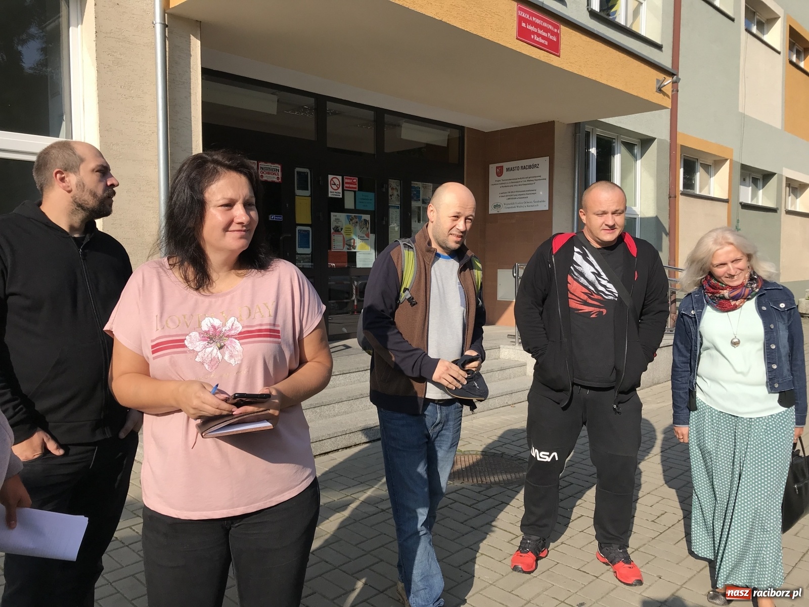 Zdjęcie w galerii na portalu naszraciborz.pl: Raciborskie Veto, Konfederacja i Populus Active o segregacji sanitarnej w szkołach wiadomości z regionu