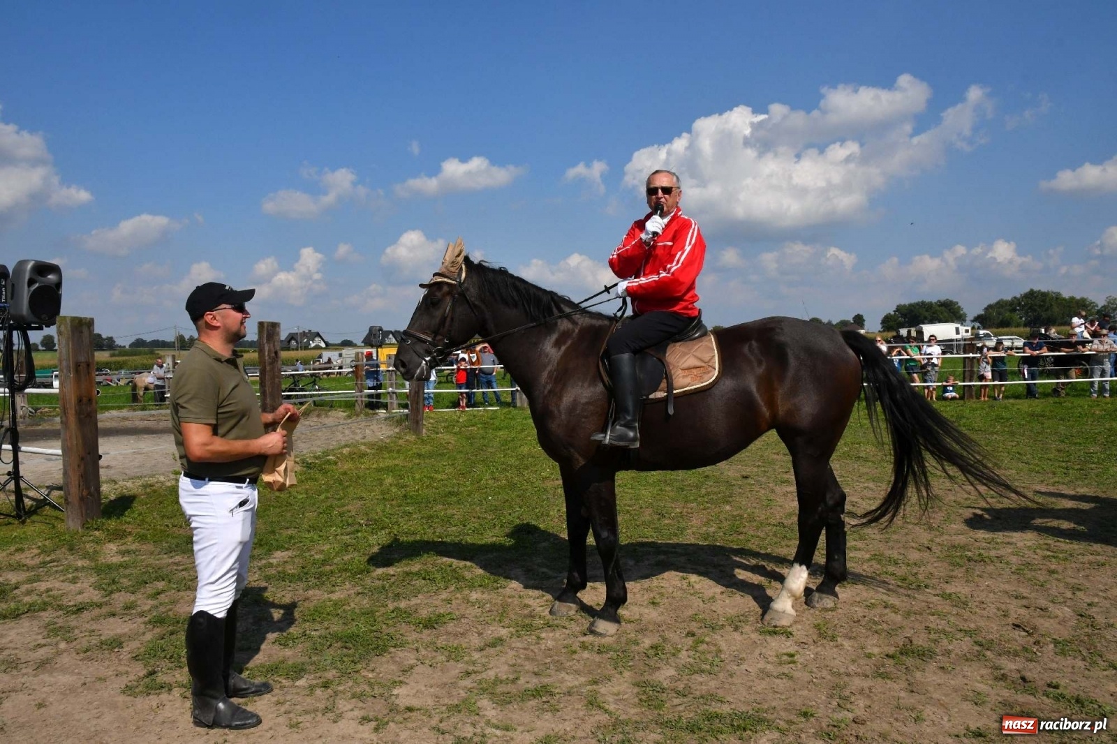 Zdjęcie w galerii na portalu naszraciborz.pl: Hubertus w Żerdzinach. Jakub Niedbała dopadł lisa [FOTO i WIDEO] wiadomości z regionu