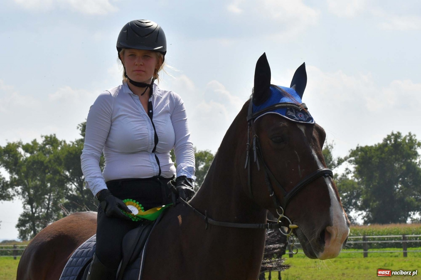 Zdjęcie w galerii na portalu naszraciborz.pl: Hubertus w Żerdzinach. Jakub Niedbała dopadł lisa [FOTO i WIDEO] wiadomości z regionu