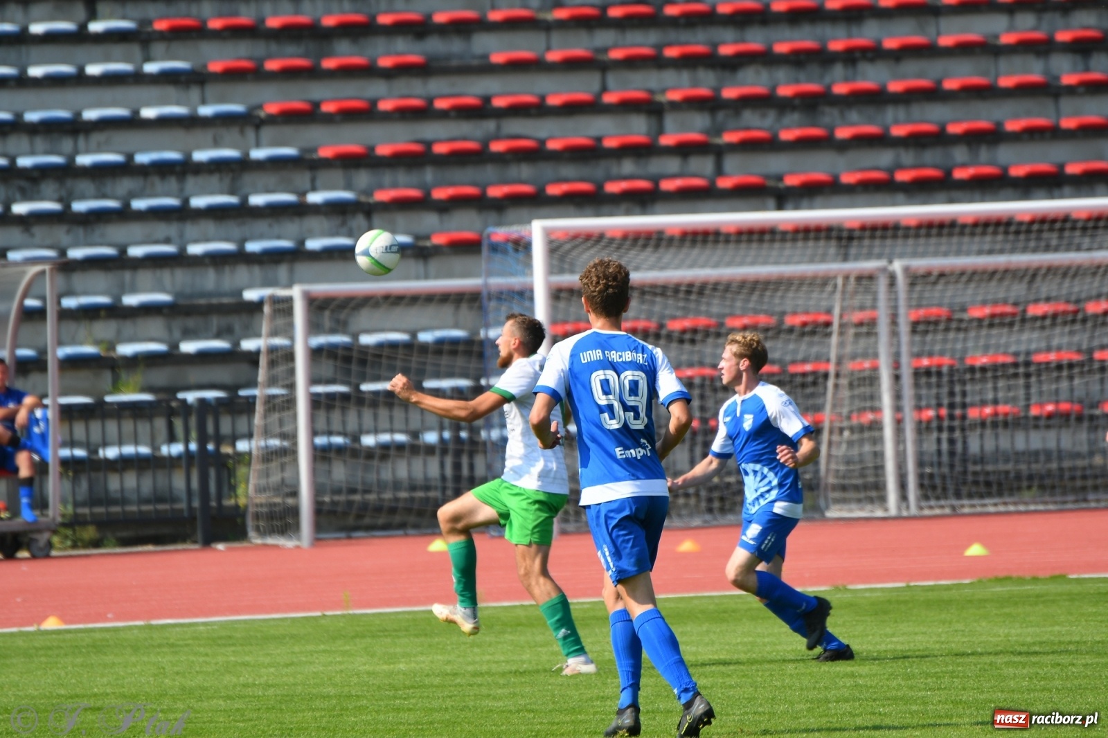 Zdjęcie w galerii na portalu naszraciborz.pl: Unia Racibórz przyćmiła Gwiazdę ze Skrzyszowa [FOTO] wiadomości z regionu