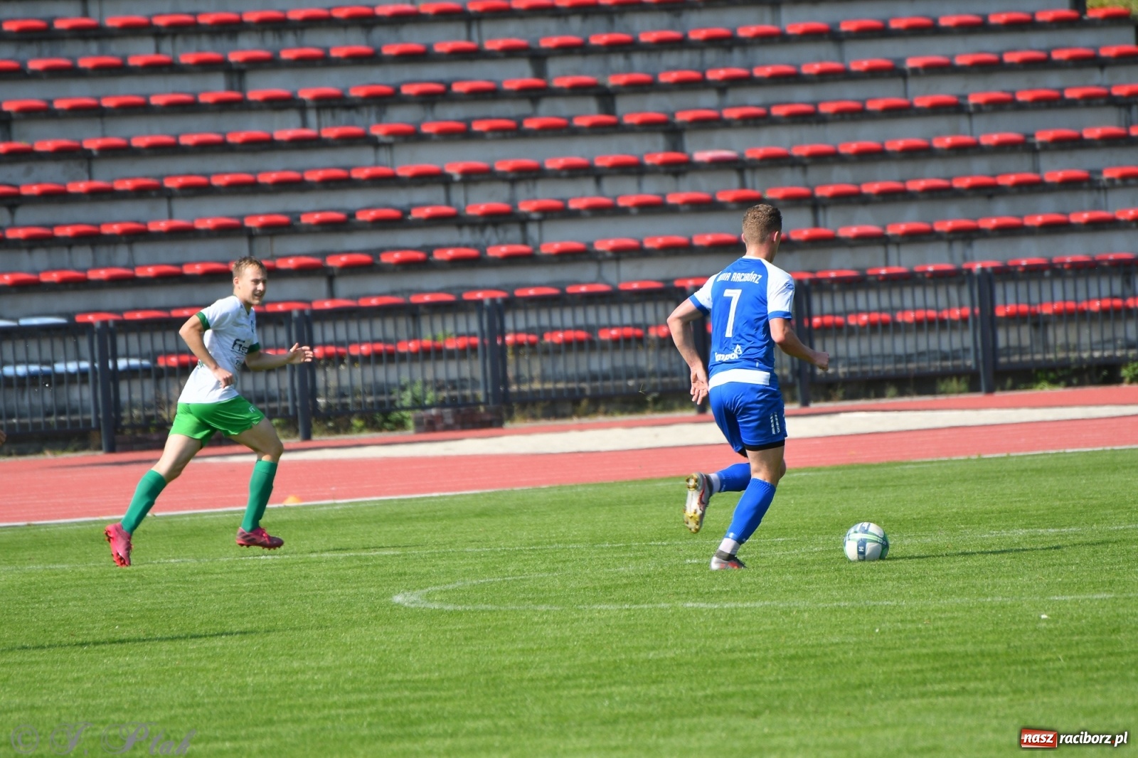 Zdjęcie w galerii na portalu naszraciborz.pl: Unia Racibórz przyćmiła Gwiazdę ze Skrzyszowa [FOTO] wiadomości z regionu
