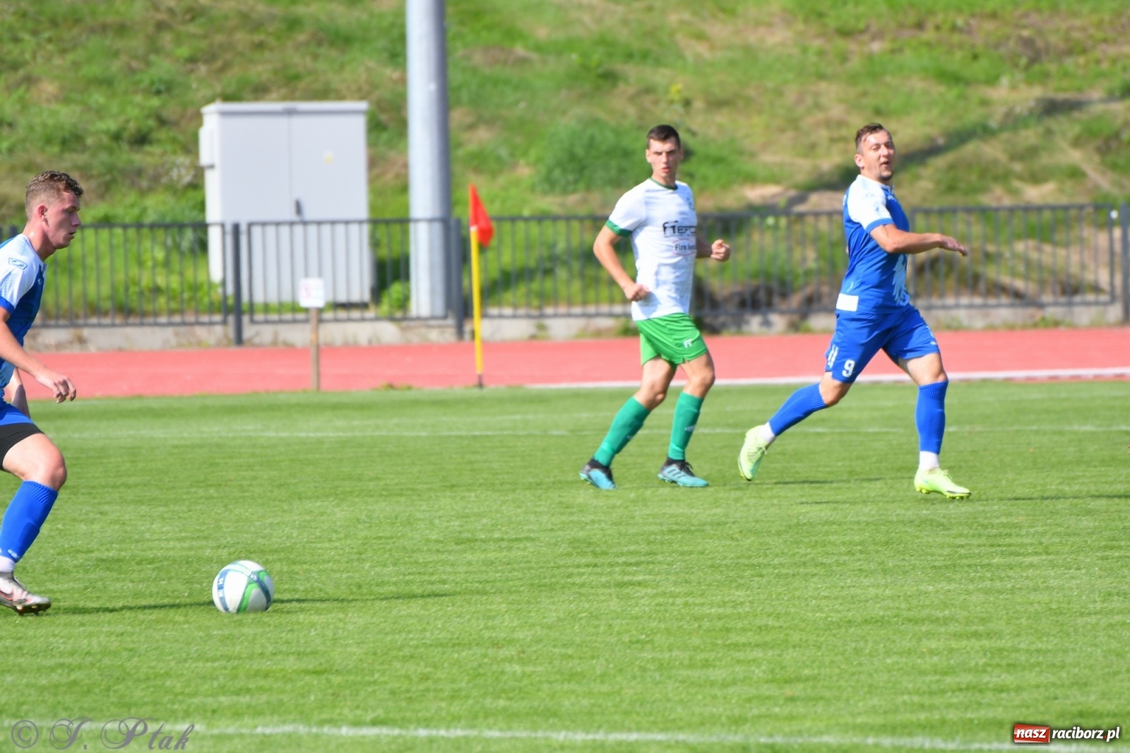 Zdjęcie w galerii na portalu naszraciborz.pl: Unia Racibórz przyćmiła Gwiazdę ze Skrzyszowa [FOTO] wiadomości z regionu